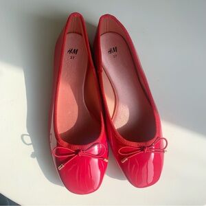 H&M Red Patent Ballet Flats Size 36 Glossy